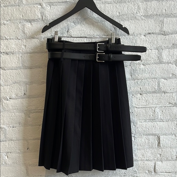 NWT The Frankie Shop Wednesday Belted Pleated Skirt - Picture 5 of 7